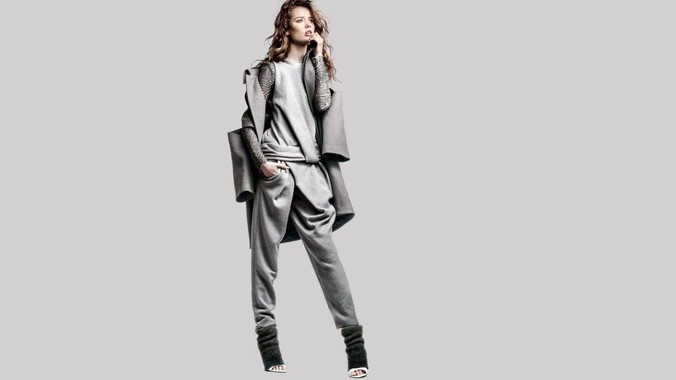 美国***那么小，那么廉洁，美国人税收又那么高，为什么还有财政赤字？